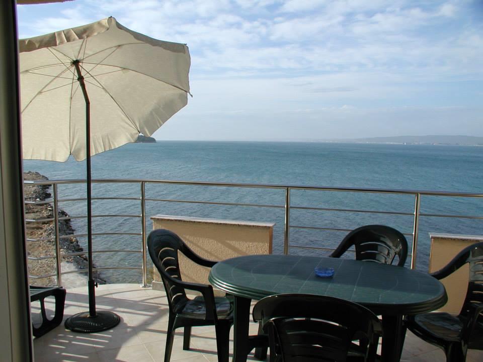Njofra Banj Apartment Luaran gambar