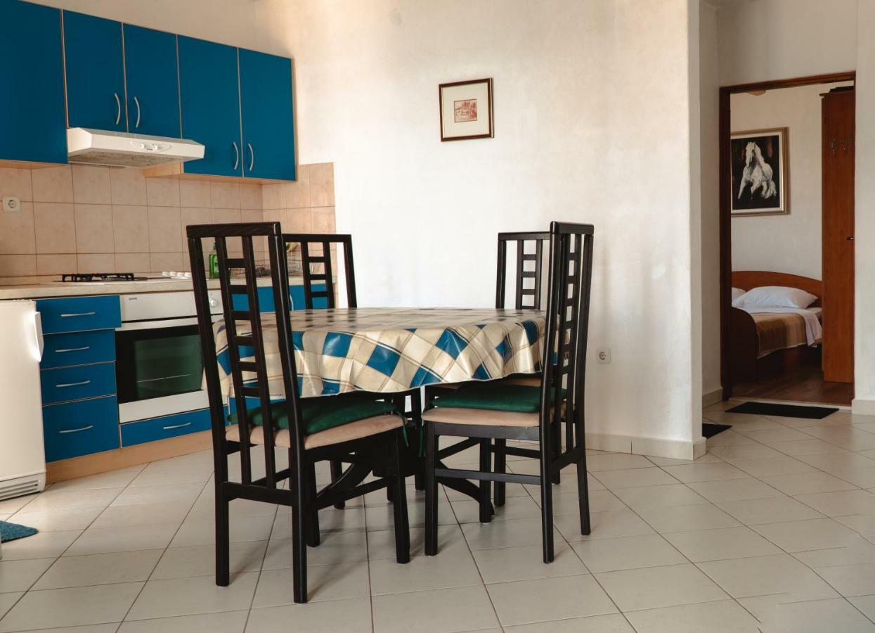 Njofra Banj Apartment Luaran gambar